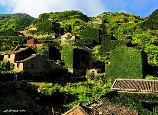 villaggio cinese abbandona