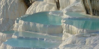 Le bianche piscine di Pamukkale